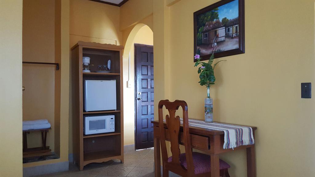 سان إجناسيو Martha'S Guesthouse المظهر الخارجي الصورة